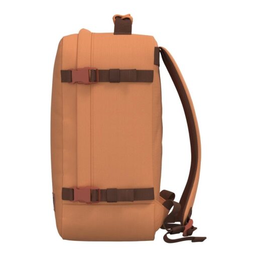 CabinZero Cestovný batoh do lietadla Classic 36L 172407 oranžový pravý bočný pohľad