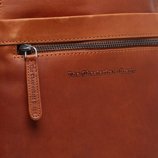 The Chesterfield Brand Dámsky kožený batôžtek Linford C58.033631 koňakový logo
