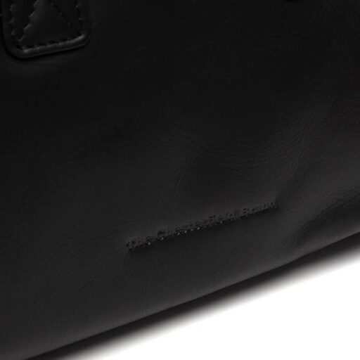 The Chesterfield Brand dámska kožená kabelka do ruky aj cez rameno Dalford C48.140900 čierna logo