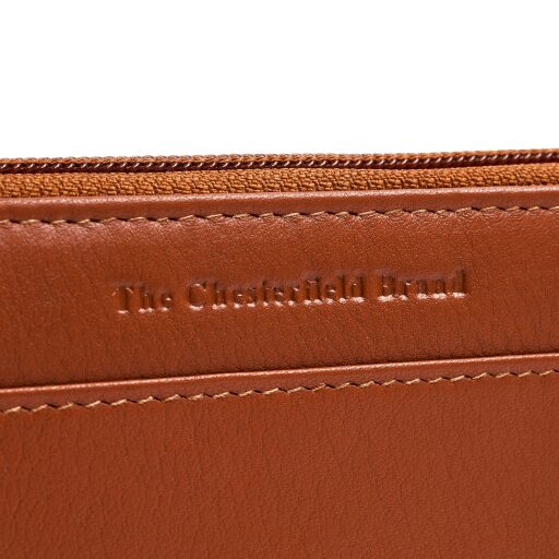 The Chesterfield Brand Dámska kožená peňaženka RFID Mirelle koňaková logo