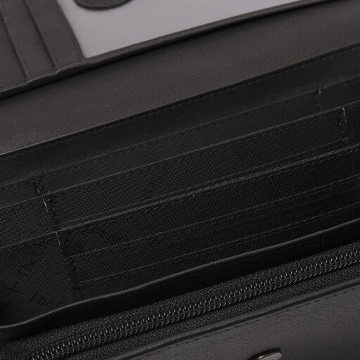The Chesterfield Brand Dámska kožená peňaženka RFID Valetta C08.062600 čierna detail