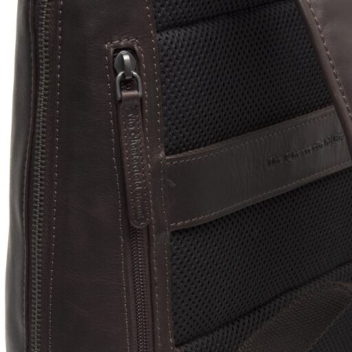 The Chesterfield Brand Kožený batoh na notebook Filmore C58.071001 hnedý detail