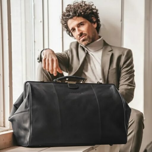 The Chesterfield Brand Kožená cestovná taška - weekender C20.004300 Corfu čierna