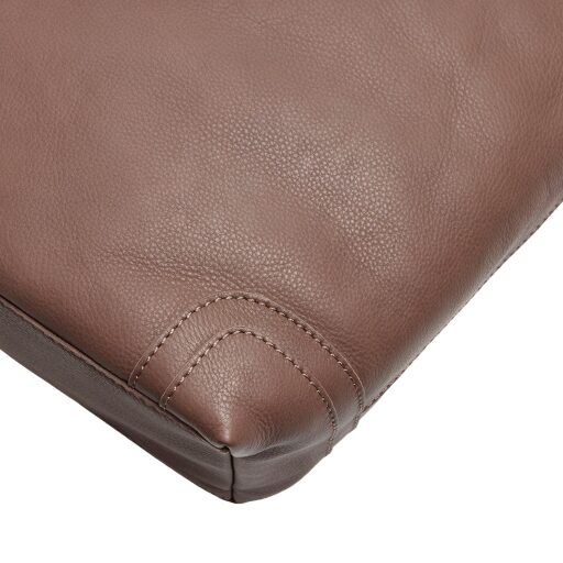 The Chesterfield Brand Kožená kabelka do ruky aj cez rameno Astero C48.142340 hnedá
