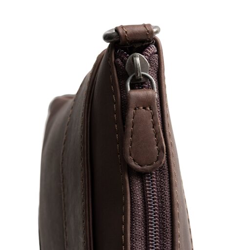 The Chesterfield Brand kožená kabelka do ruky aj cez rameno Harlan C48.144001 hnedá zips