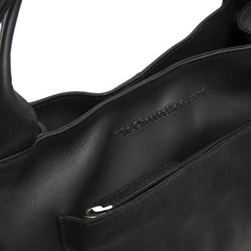 The Chesterfield Brand Kožená kabelka do ruky aj cez rameno Tenara C48.143100 čierna logo