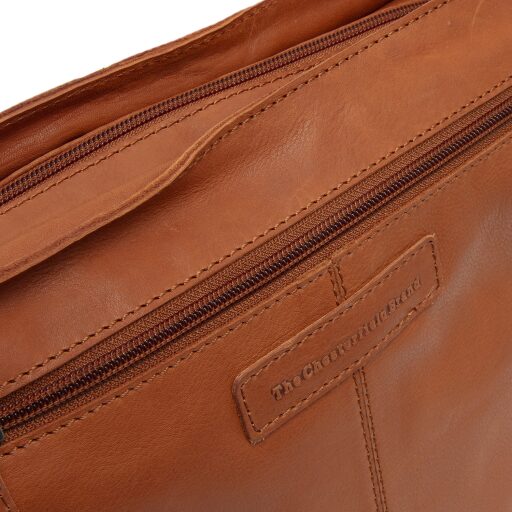 The Chesterfield Brand Kožená kabelka do ruky aj cez rameno Zarita C48.142231 koňaková logo
