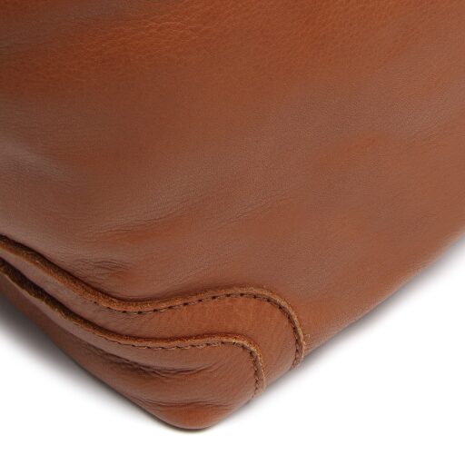 The Chesterfield Brand Kožená kabelka do ruky aj cez rameno Zarita C48.142231 koňaková detail