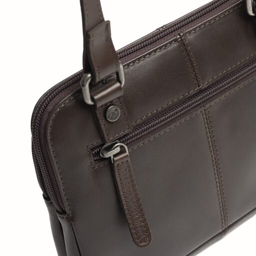 The Chesterfield Brand kožená kabelka cez rameno / crossbody Caia C48.144601 hnedá zadná priehradka