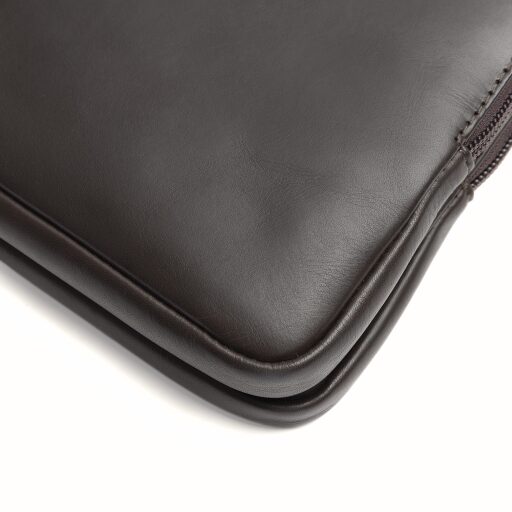 The Chesterfield Brand kožená kabelka cez rameno / crossbody Caia C48.144601 hnedá detail