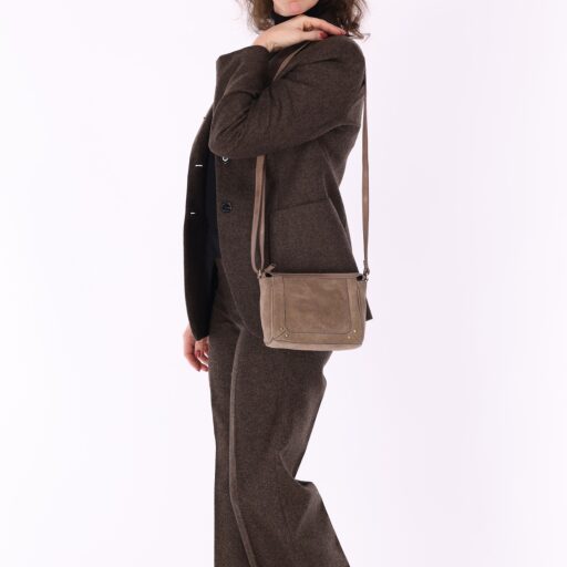 BURKELY Kožená kabelka cez rameno / crossbody Sierra 1002106.25.25 čierna