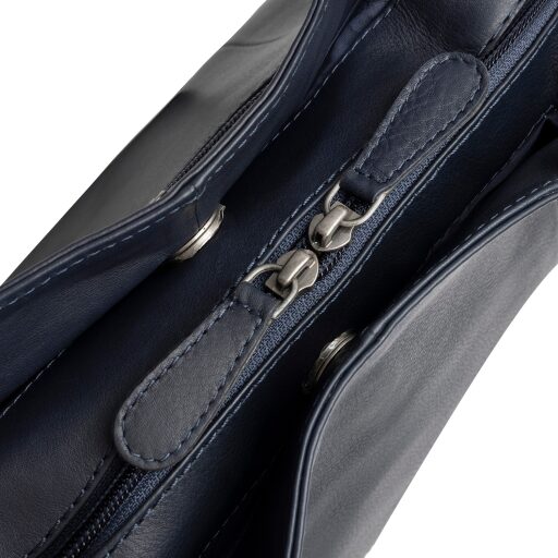 The Chesterfield Brand Kožená kabelka cez rameno Nerissa C48.143710 tmavomodrá obojsmerný zips
