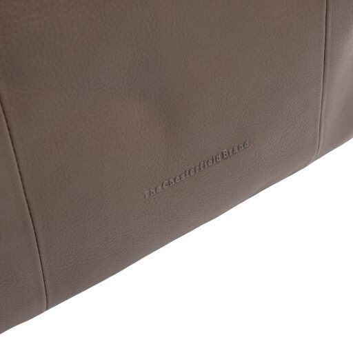The Chesterfield Brand Kožená kabelka cez rameno Nerissa C48.143740 hnedá logo