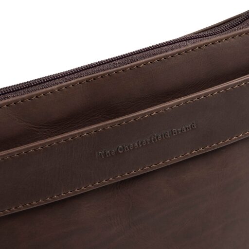 The Chesterfield Brand kožená kabelka cez rameno Trenton C48.144101 hnedá logo