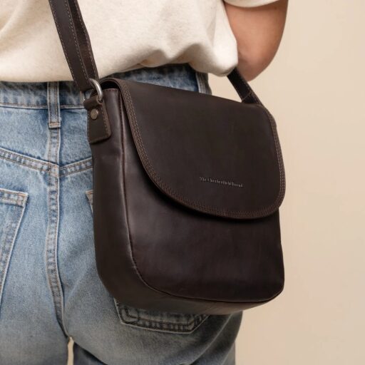 The Chesterfield Brand kožená kabelka cez rameno Vayana C48.144801 hnedá ako crossbody