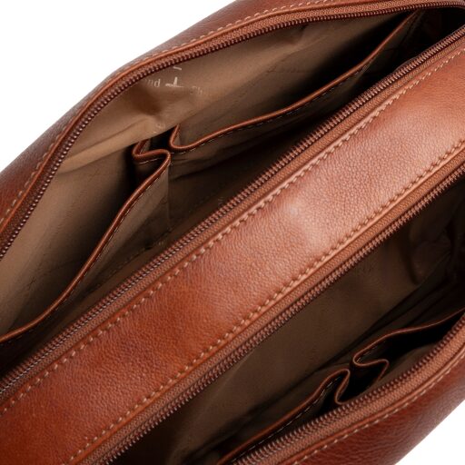 The Chesterfield Brand Kožená kozmetická taška Montelaro C08.063931 koňaková vnútorné priehradky