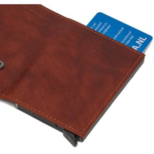 The Chesterfield Brand Kožená peňaženka - puzdro na karty RFID C08.045831 Mannheim koňaková