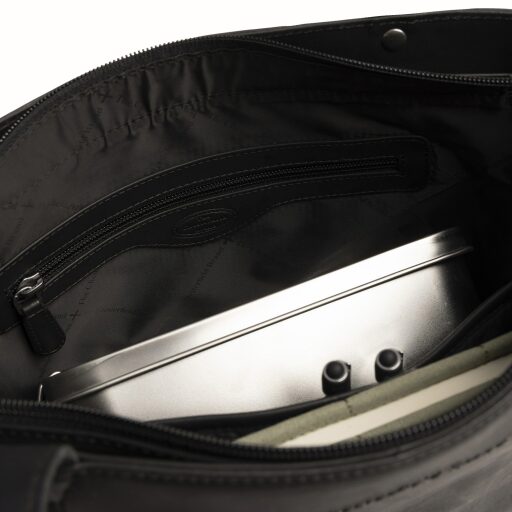 The Chesterfield Brand Kožená shopper kabelka Anira C38.023100 čierna otvorená