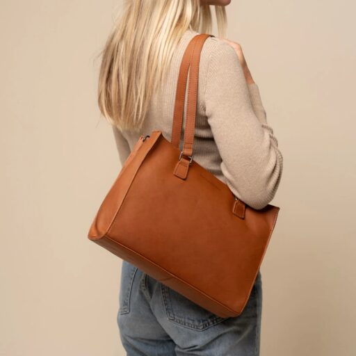 The Chesterfield Brand Kožená shopper kabelka Ellsworth C38.022831 koňaková cez rameno