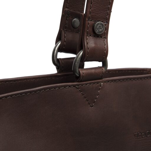 Kožená shopper kabelka na notebook The Chesterfield Brand BERLIN C38.016001 hnedá detail