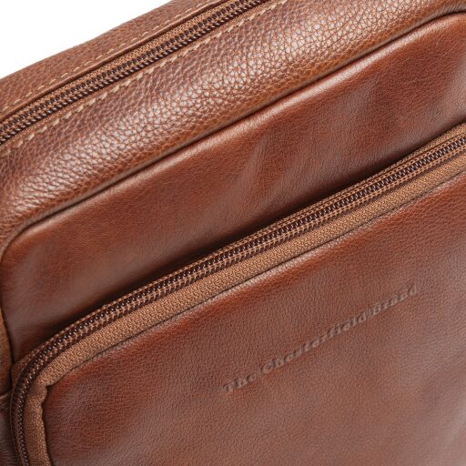 The Chesterfield Brand kožená taška na doklady Valtorio C48.144531 koňaková logo