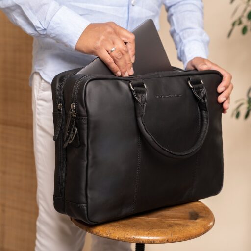 The Chesterfield Brand Kožená taška na notebook 15,6" Boston C40.108600 čierna