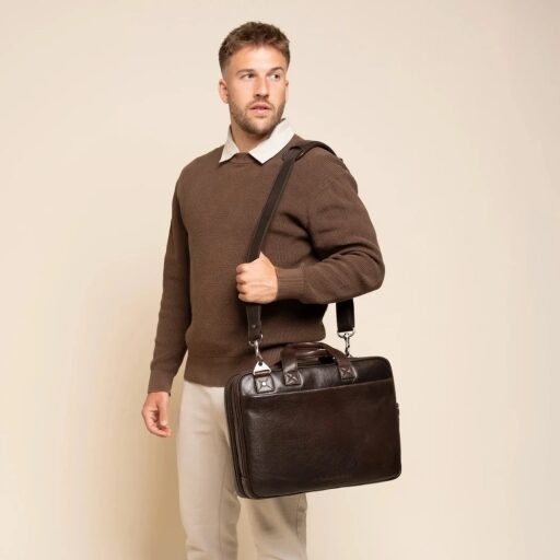 The Chesterfield Brand Kožená taška na notebook 15" Venturo C40.110801 hnedá cez rameno
