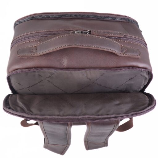 The Chesterfield Brand Kožený batoh na notebook 15,6" Natalie C58.700201 hnedý zadné vrecko