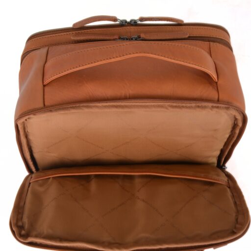 The Chesterfield Brand Kožený batoh na notebook 15,6" Soraja C58.700031 koňaková priehradka