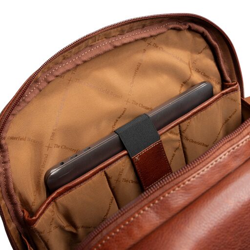 The Chesterfield Brand Kožený batoh na notebook Serenzo C58.035131 koňaková priehradka na notebook