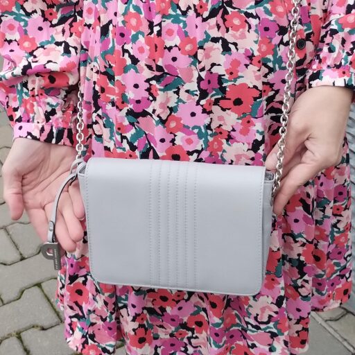 PICARD Dámska kožená kabelka cez rameno Pigalle 9390 svetlosivá