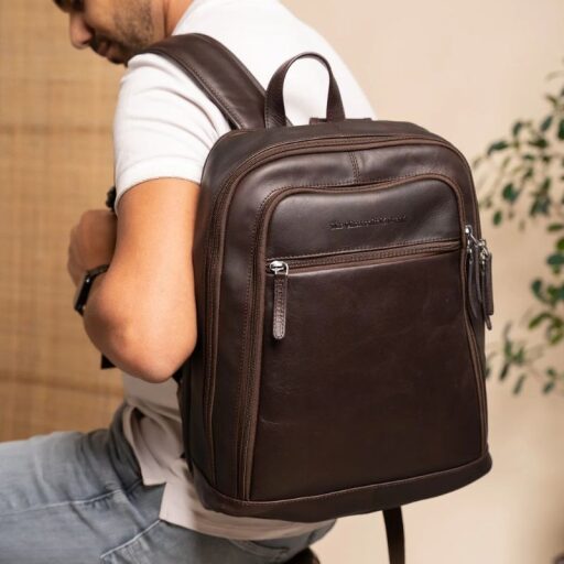 The Chesterfield Brand Kožený batoh na notebook 14" a tablet Detroit C58.031701 hnedý