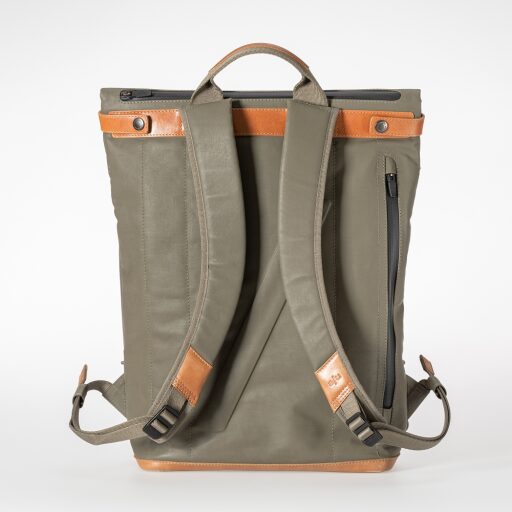 aunts & uncles Rolovací batoh na notebook Japan Osaka Rucksack 15" fallen rock 10203-9