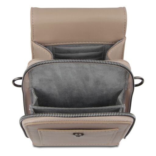 Bugatti Dámska taška cez rameno - crossbody na doklady ALMATA 49665354 piesková vnútorné vrecká