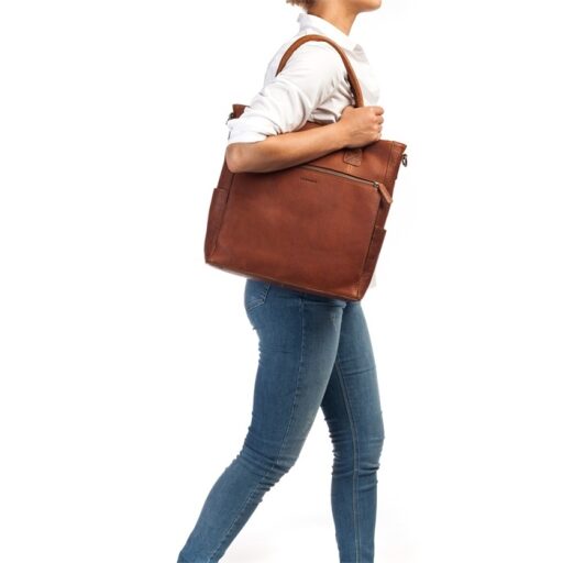 BURKELY Kožená shopper kabelka Antique Avery 8005217.56.24 koňaková na ramene