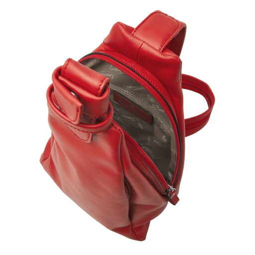 Elegantný dámsky kožený batôžtek do mesta Castelijn & Beerens Babette Nappa Backpack - otvorený