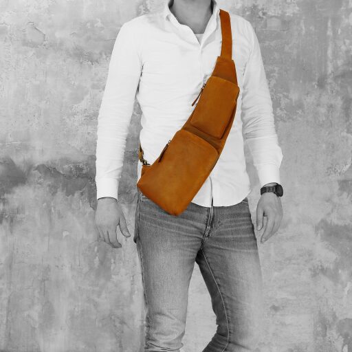 The Chesterfield Brand Crossbody taška - batoh Logan C58.028601 hnedá