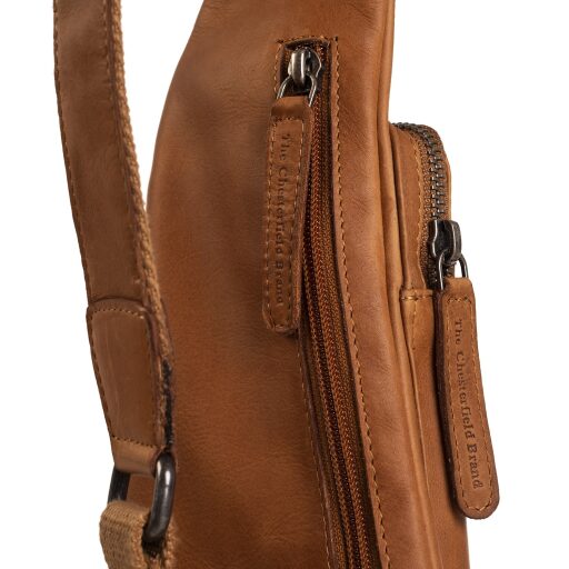 The Chesterfield Brand Crossbody taška - batoh Logan C58.028631 koňak