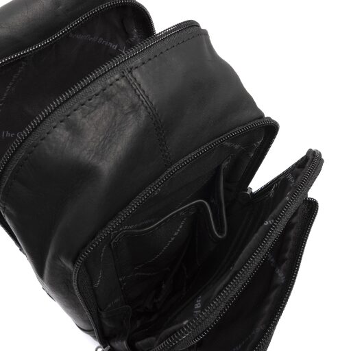 The Chesterfield Brand Kožená crossbody taška Riga C58.028400 čierna priehradky