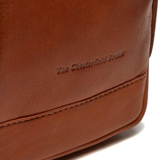 The Chesterfield Brand Kožená crossbody taška Riga C58.028431 koňaková logo