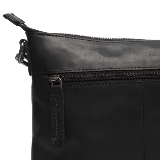 The Chesterfield Brand Kožená kabelka cez plece / crossbody Faro C48.122800 čierna