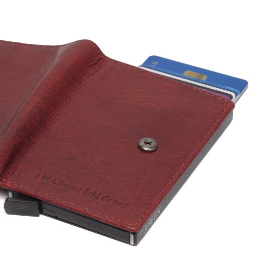 The Chesterfield Brand Kožená peňaženka - puzdro na karty Prague RFID C08.044204 červené