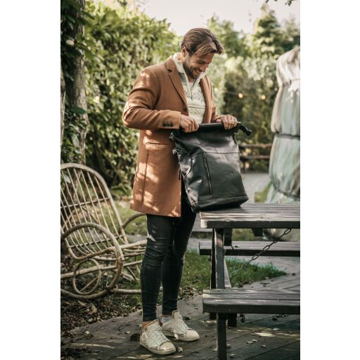 The Chesterfield Brand Roll top kožený batoh na notebook Liverpool C58.030900 čierny