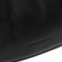 The Chesterfield Brand Kožená kabelka do ruky aj cez rameno Alexandria C48.135500 čierna logo
