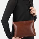 BURKELY dámska crossbody kabelka Fine Florence 1001705.34.23 hnedá na modelke
