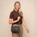 The Chesterfield Brand Dámska kabelka cez rameno Liora C48.142033 tmavo šedá ako crossbody