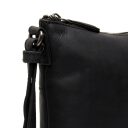 Kožená kabelka cez rameno The Chesterfield Brand Redding čierna C48.130700