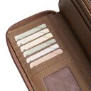 The Chesterfield Brand Dámska kožená peňaženka RFID Mirelle béžová na karty