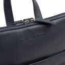 The Chesterfield Brand dámsky kožený batoh do mesta Elara C58.034810 tmavomodrý logo