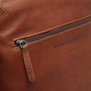The Chesterfield Brand Kožený batoh na notebook Filmore C58.071031 koňakový logo